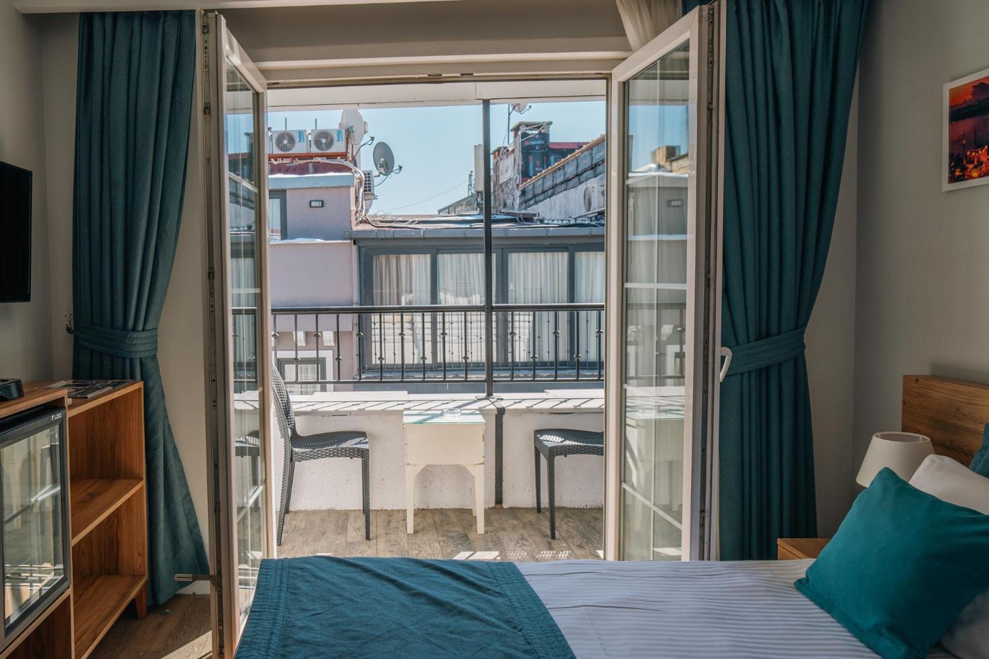 Taksim Santa Lucia Hotel Стамбул Екстер'єр фото